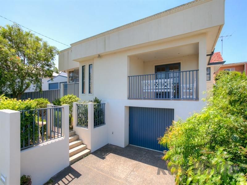 2 Roberts Street, Whitebridge NSW 2290