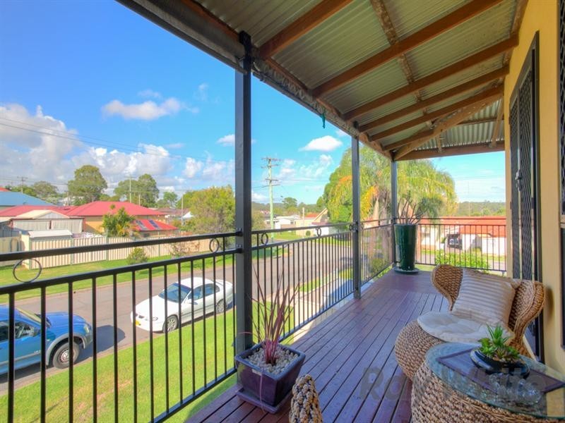 30 Frances Street, Wallsend NSW 2287