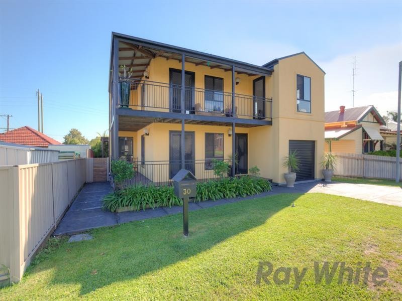 30 Frances Street, Wallsend NSW 2287