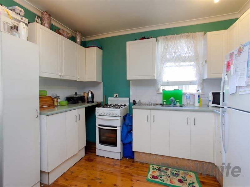 19 Swan Street, Windale NSW 2306