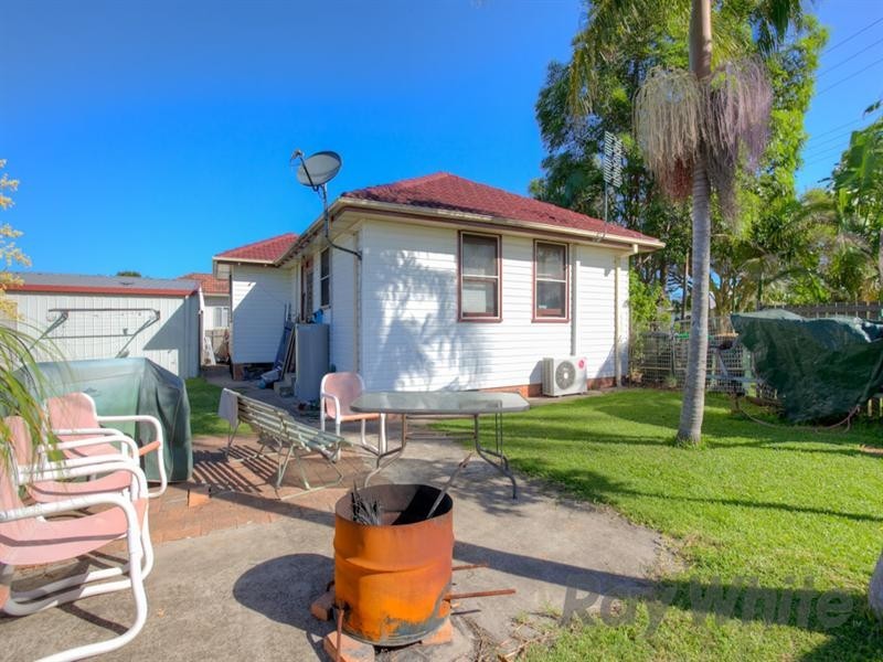 19 Swan Street, Windale NSW 2306