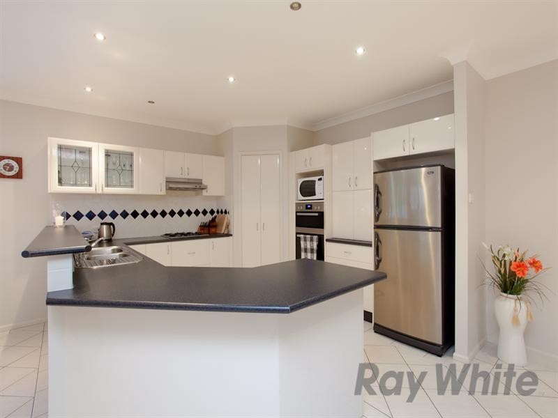 21 Churchill Circuit, Hamilton South NSW 2303