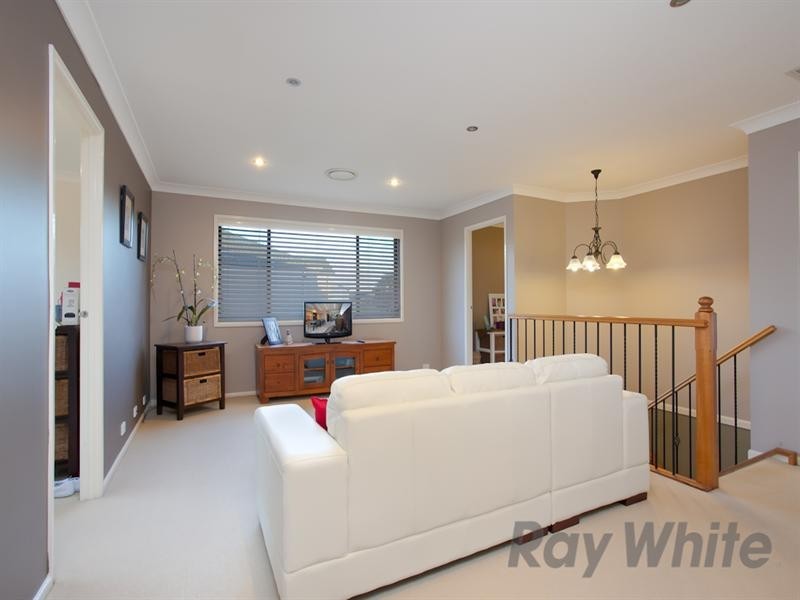 21 Churchill Circuit, Hamilton South NSW 2303