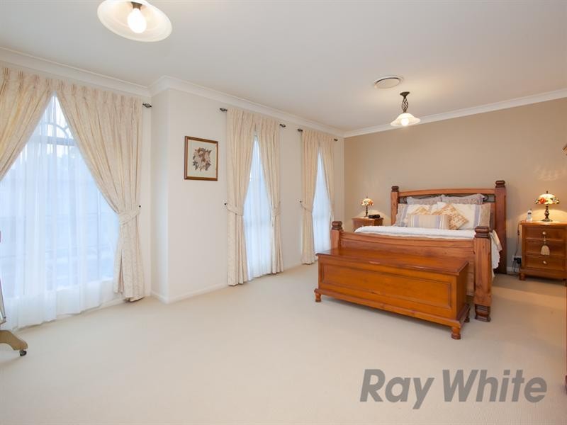 21 Churchill Circuit, Hamilton South NSW 2303