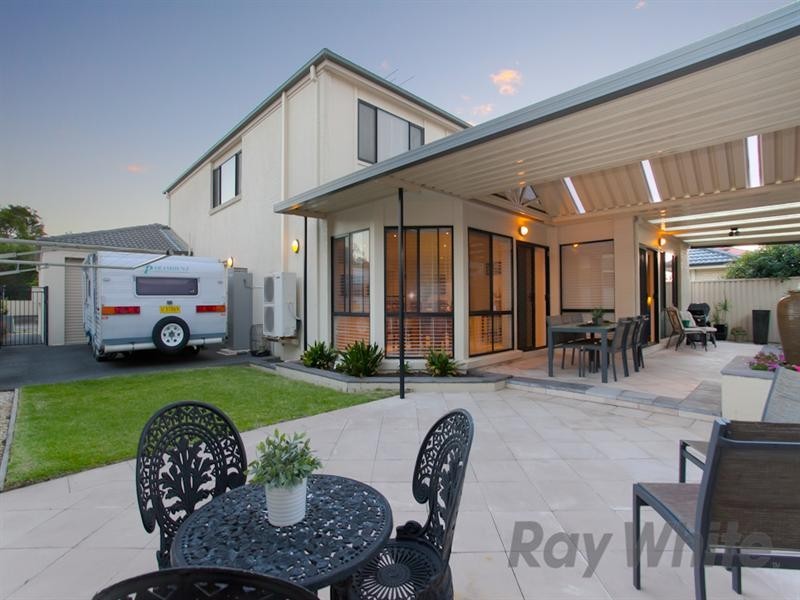 21 Churchill Circuit, Hamilton South NSW 2303