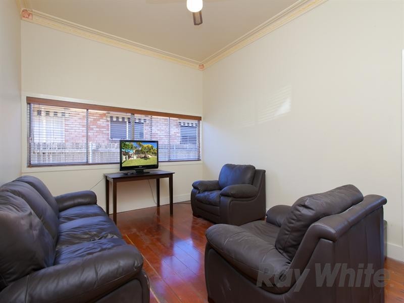 8 Bala Road, Adamstown NSW 2289