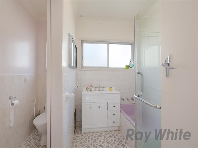 6 Fifth Street, Boolaroo NSW 2284