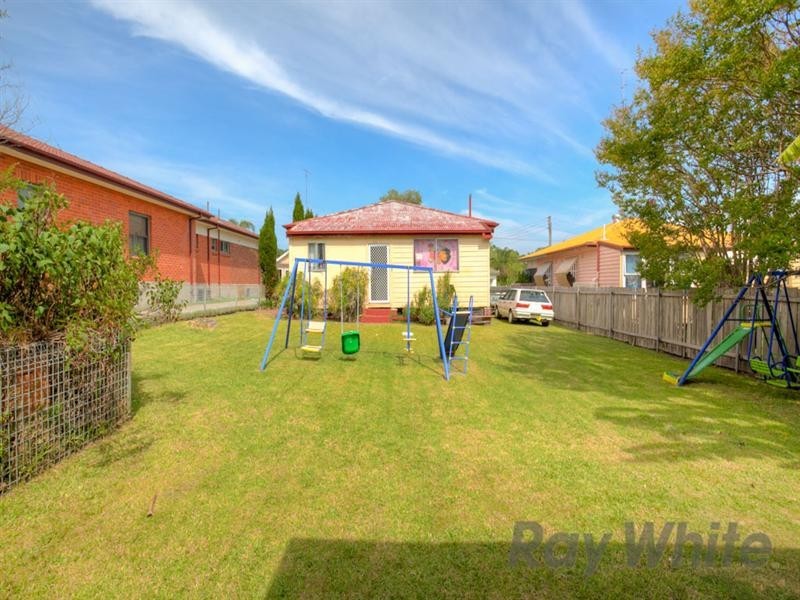 31 Fifth Street, Boolaroo NSW 2284