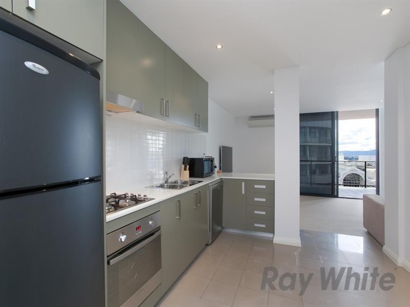 E505/18-20 Smart Street, Charlestown NSW 2290