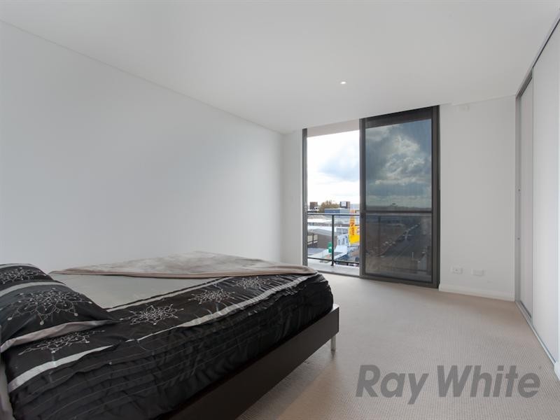 E505/18-20 Smart Street, Charlestown NSW 2290