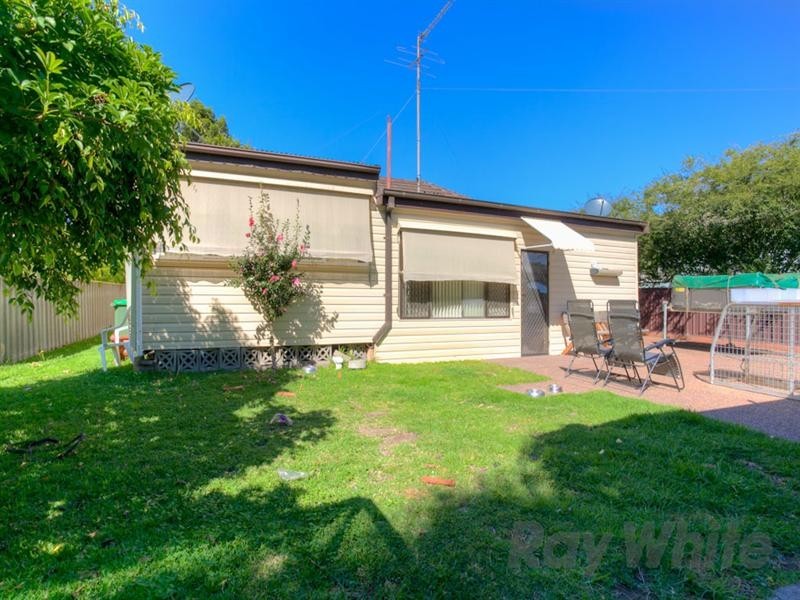 27 Cherry Street, Windale NSW 2306