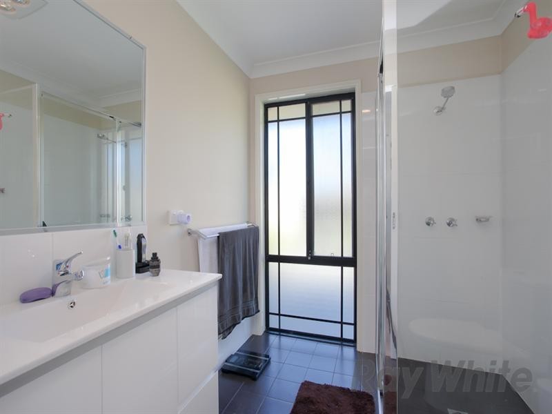 1b Cherry Street, Windale NSW 2306