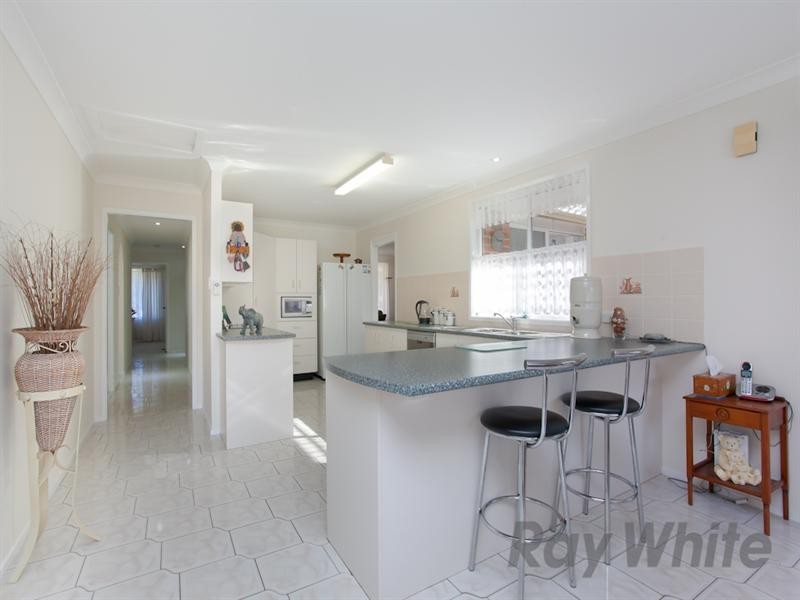 1 Tinglewood Close, Tingira Heights NSW 2290