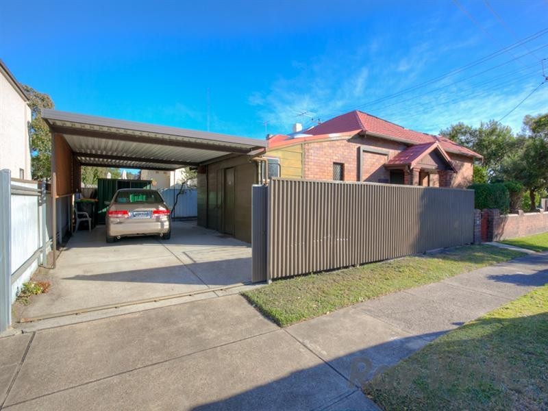 3 Cleary Street, Hamilton NSW 2303