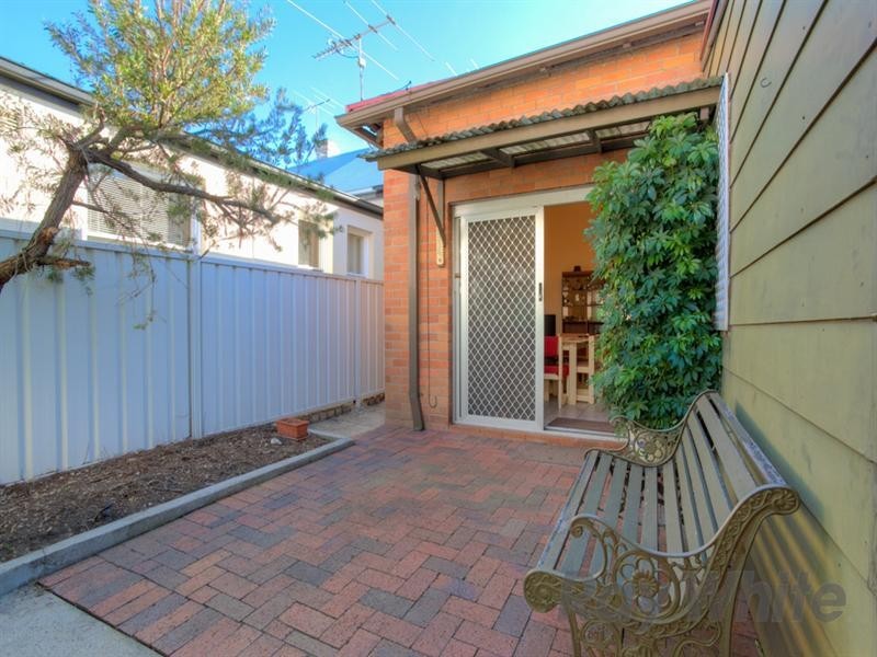 3 Cleary Street, Hamilton NSW 2303