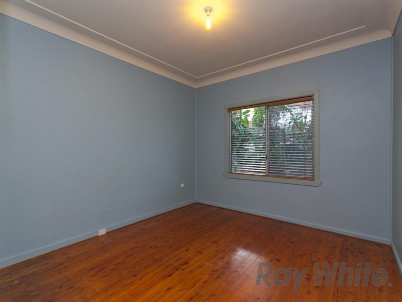 3 Roberts Street, Whitebridge NSW 2290