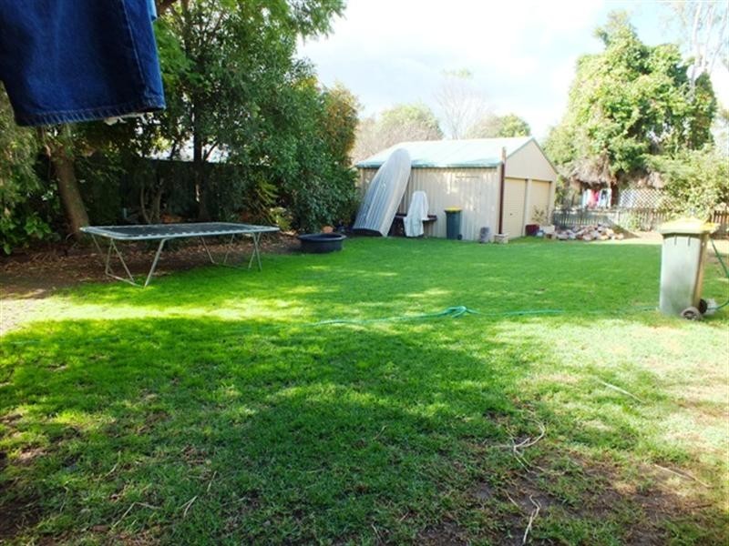 27 Charles Avenue, Goondiwindi QLD 4390