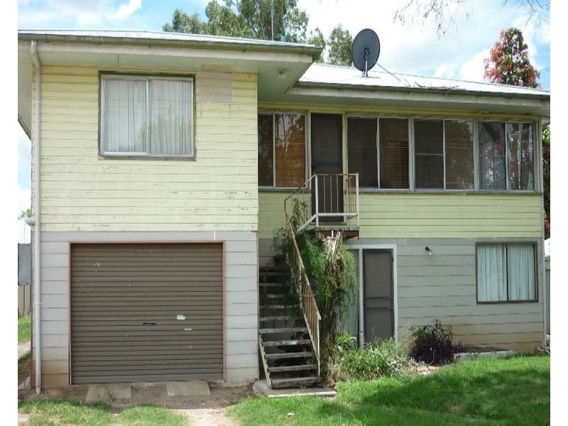 3 McNulty Street, Goondiwindi QLD 4390