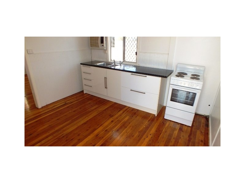 65 Kaboon Street, Yelarbon QLD 4388