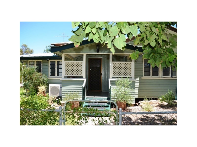 14 Kaboon Street, Yelarbon QLD 4388