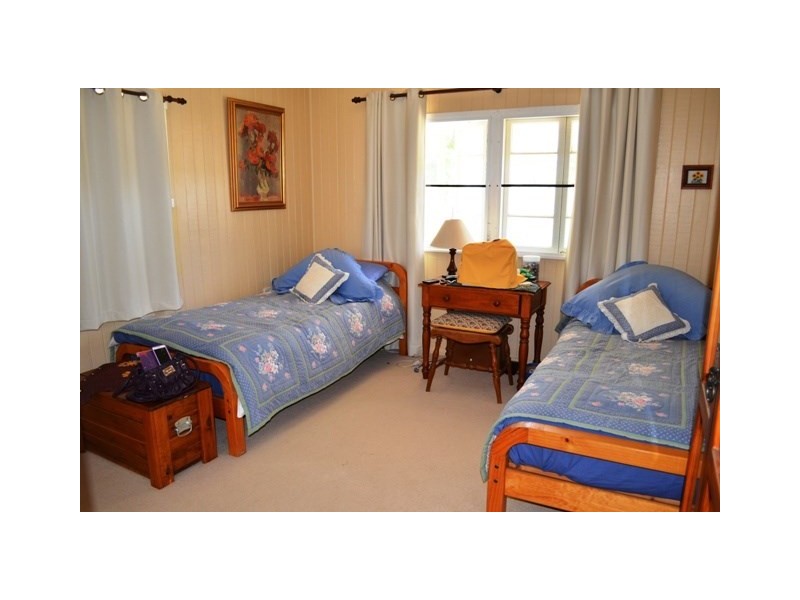 14 Kaboon Street, Yelarbon QLD 4388