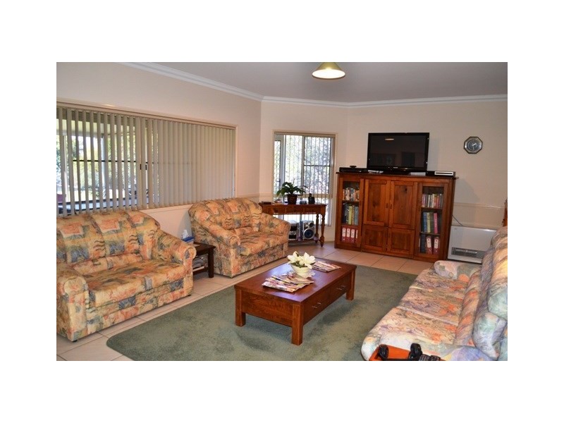 8 Bernborough Place, Goondiwindi QLD 4390