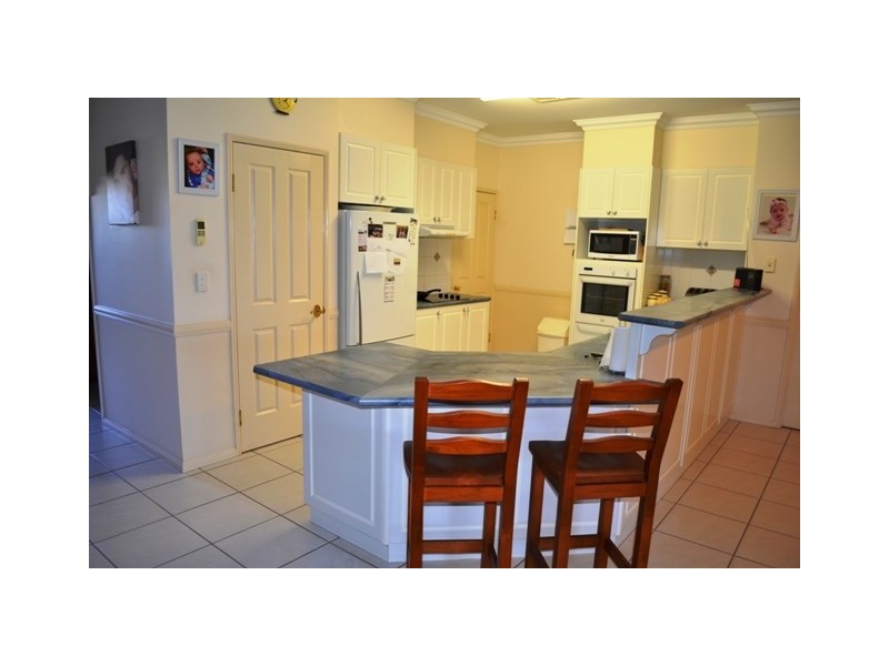 8 Bernborough Place, Goondiwindi QLD 4390