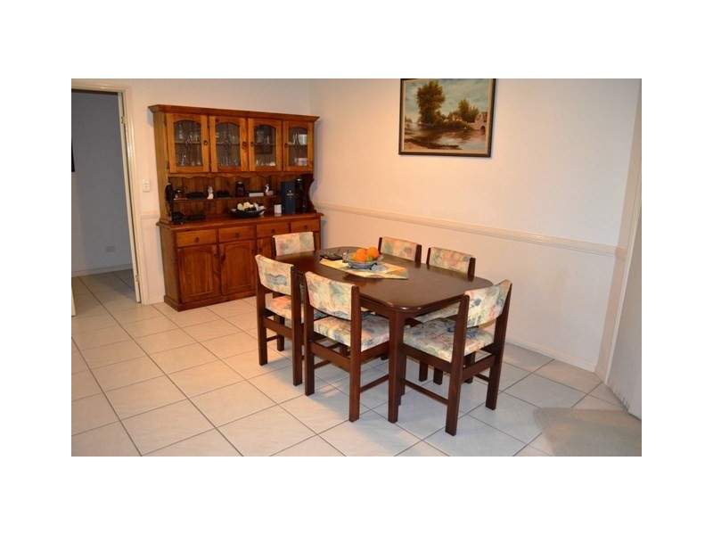 8 Bernborough Place, Goondiwindi QLD 4390