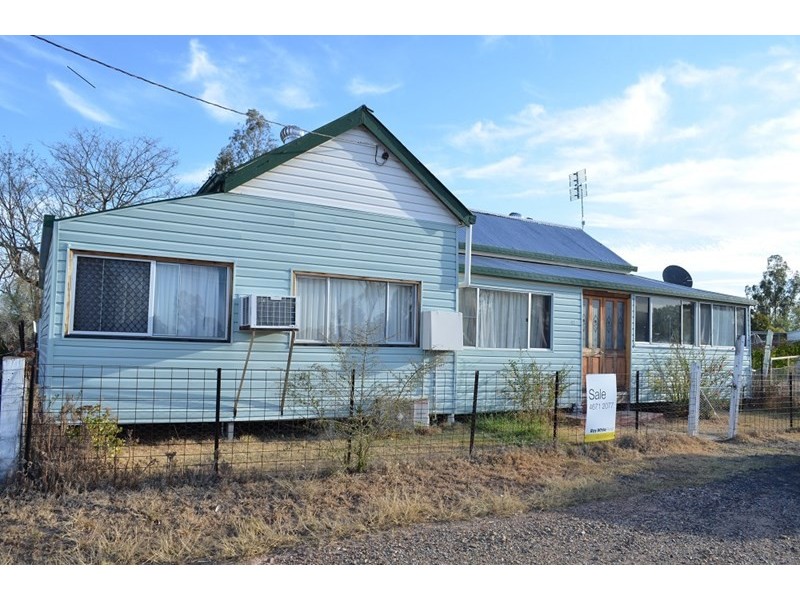 46 Burrel Street, Yelarbon QLD 4388