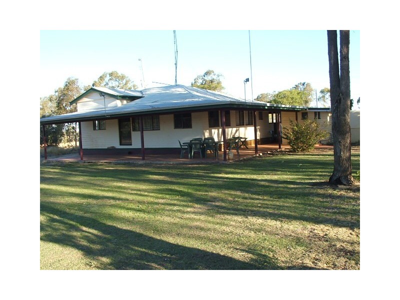 Condamine QLD 4416