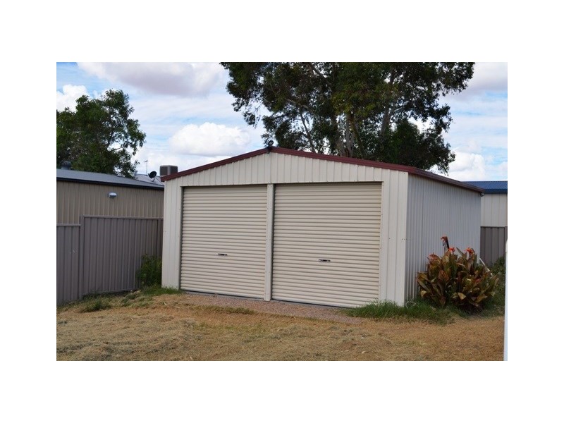 16 Thoras Parade, Goondiwindi QLD 4390