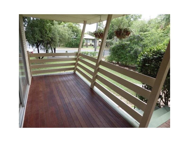 6 Gibson, Goondiwindi QLD 4390
