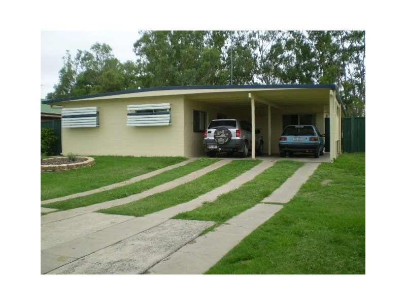 2/138 Pfingst Street, Goondiwindi QLD 4390