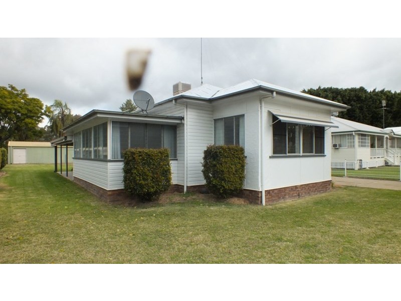 6 Marshall, Goondiwindi QLD 4390