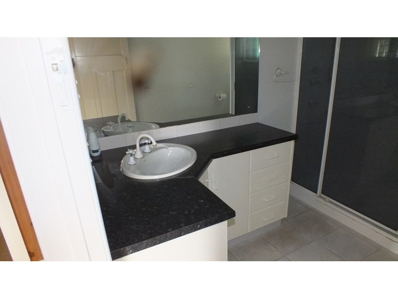 6 Marshall, Goondiwindi QLD 4390