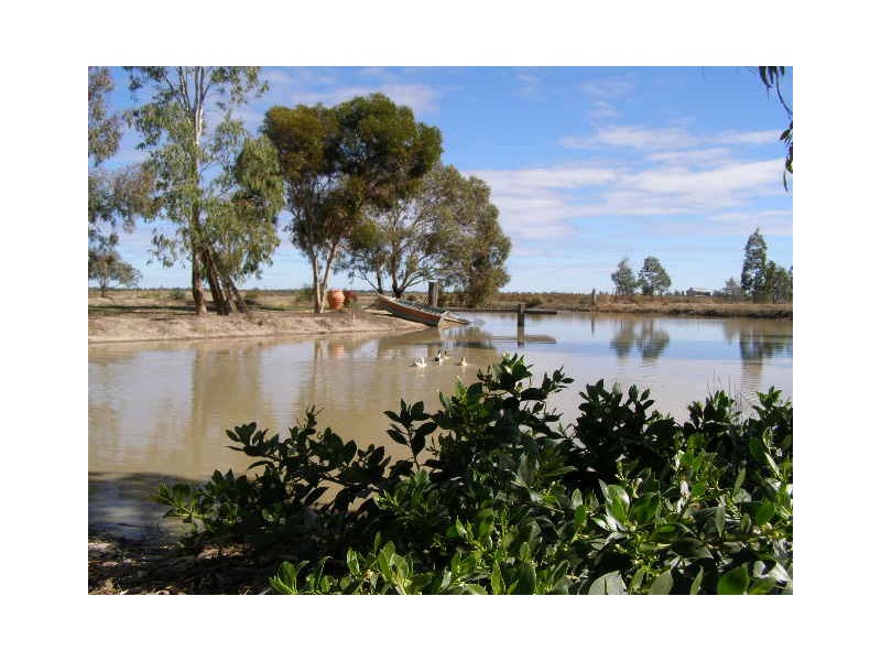 32425 Cunningham Highway, Goondiwindi QLD 4390