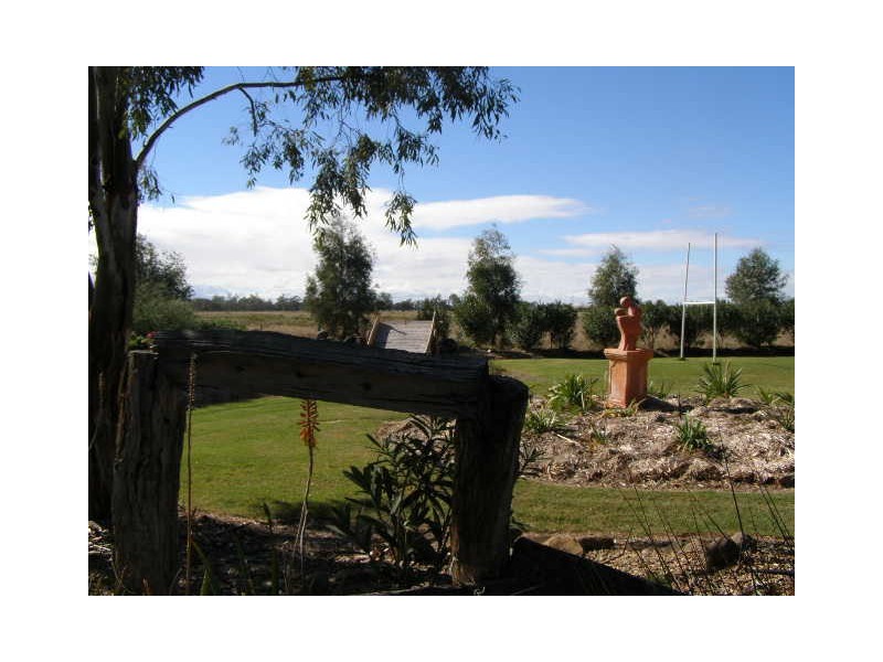 32425 Cunningham Highway, Goondiwindi QLD 4390
