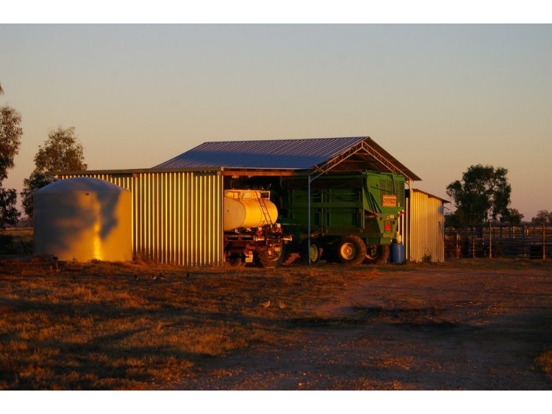 32425 Cunningham Highway, Goondiwindi QLD 4390