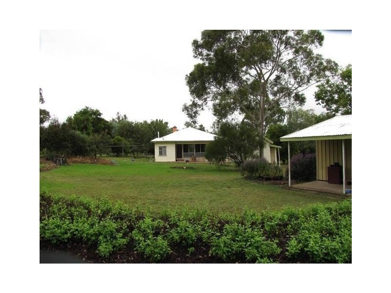 1291 Texas-Yelarbon Road, Texas NSW 4385