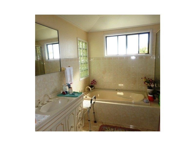 23 Sandhurst Street, Goondiwindi QLD 4390