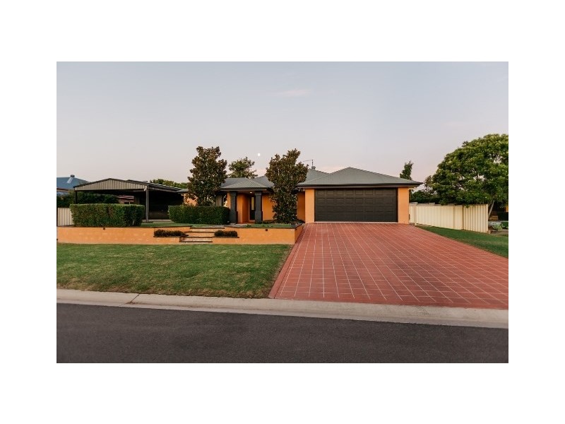 8 Peter’s Place, Goondiwindi QLD 4390