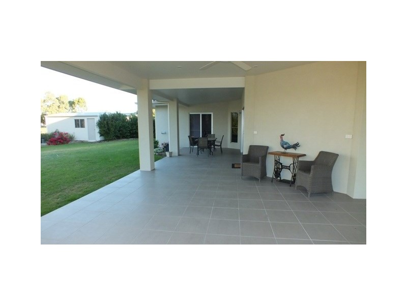 22 Everingham Drive, Goondiwindi QLD 4390