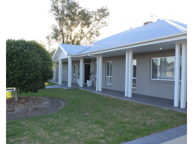 1 Paul Bradley Drive, Goondiwindi QLD 4390
