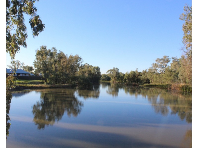 1 Paul Bradley Drive, Goondiwindi QLD 4390