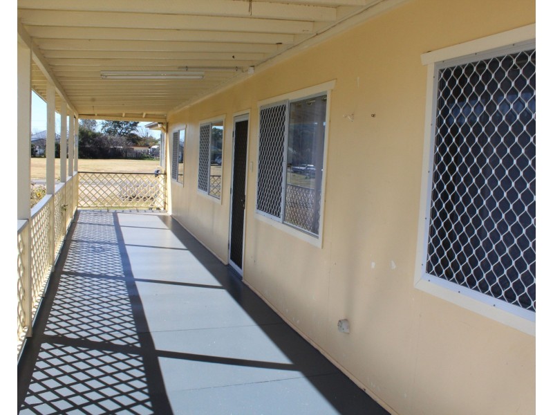 24 Neale, Allora QLD 4362