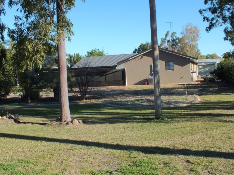 68 Hungerford Street, Goondiwindi QLD 4390