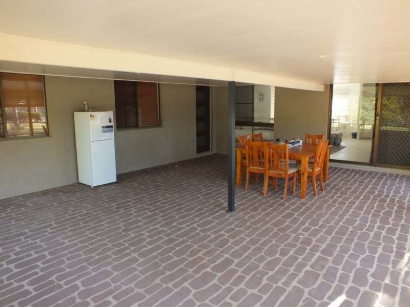 68 Hungerford Street, Goondiwindi QLD 4390