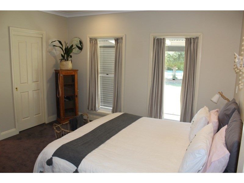 12 Clarkes, Goondiwindi QLD 4390