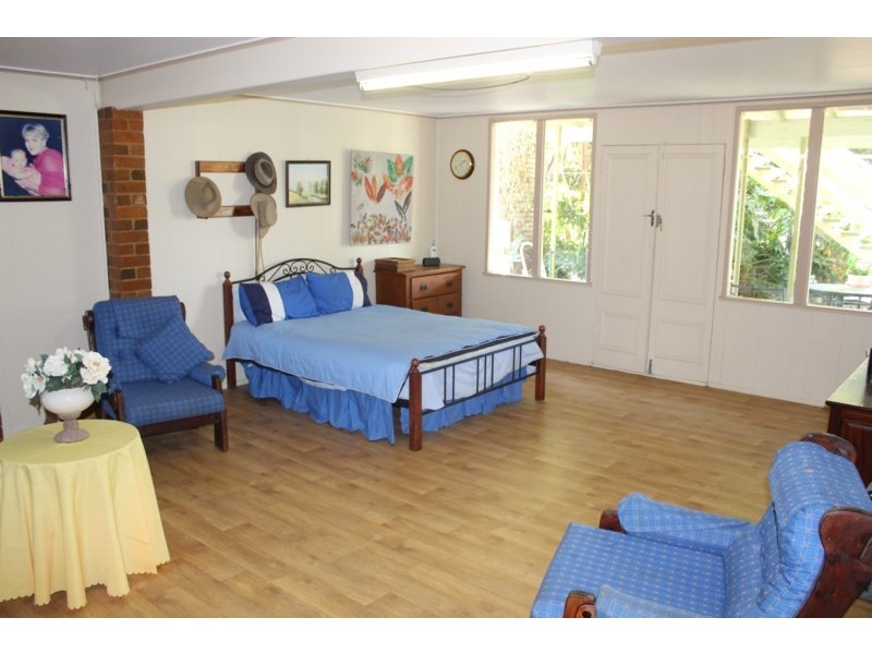 73 Bowen, Goondiwindi QLD 4390