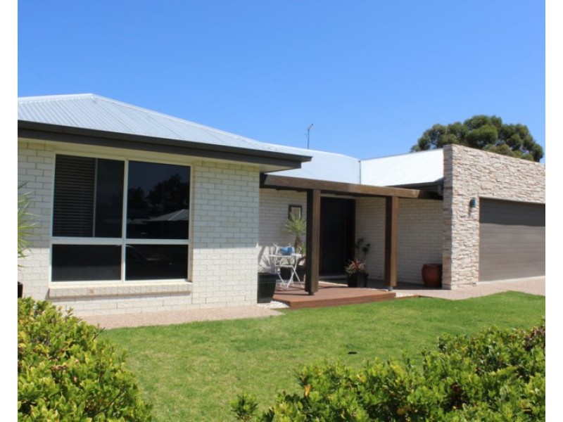 8 James Ryan, Goondiwindi QLD 4390